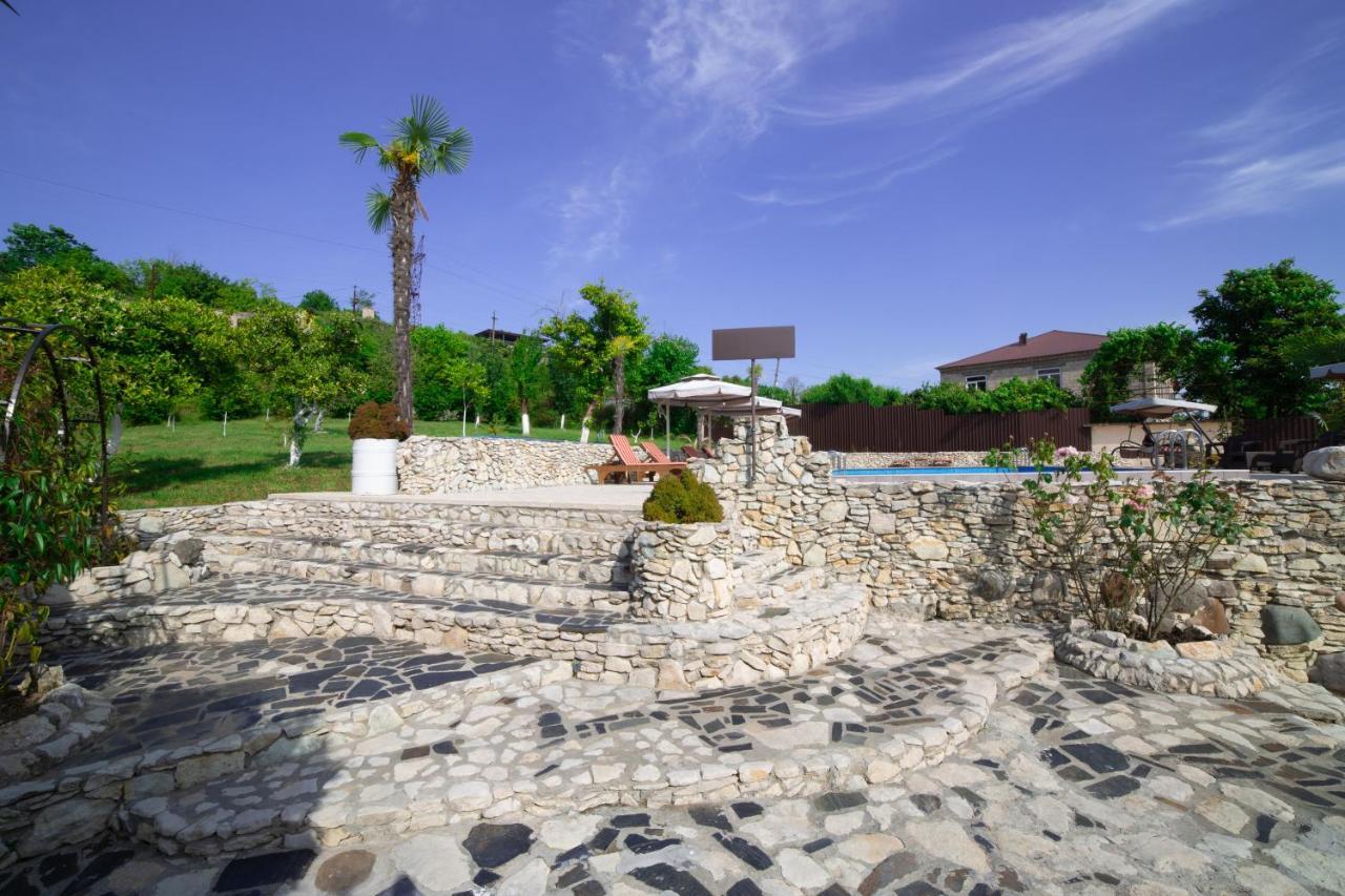 Hotel Paradise Sukhumi Ngoại thất bức ảnh